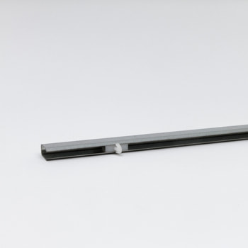 Mittelanschlag - Fachbreite 1.285 mm - für Stahlfachböden Mittelanschlag - Fachbreite 1.285 mm - für Stahlfachböden